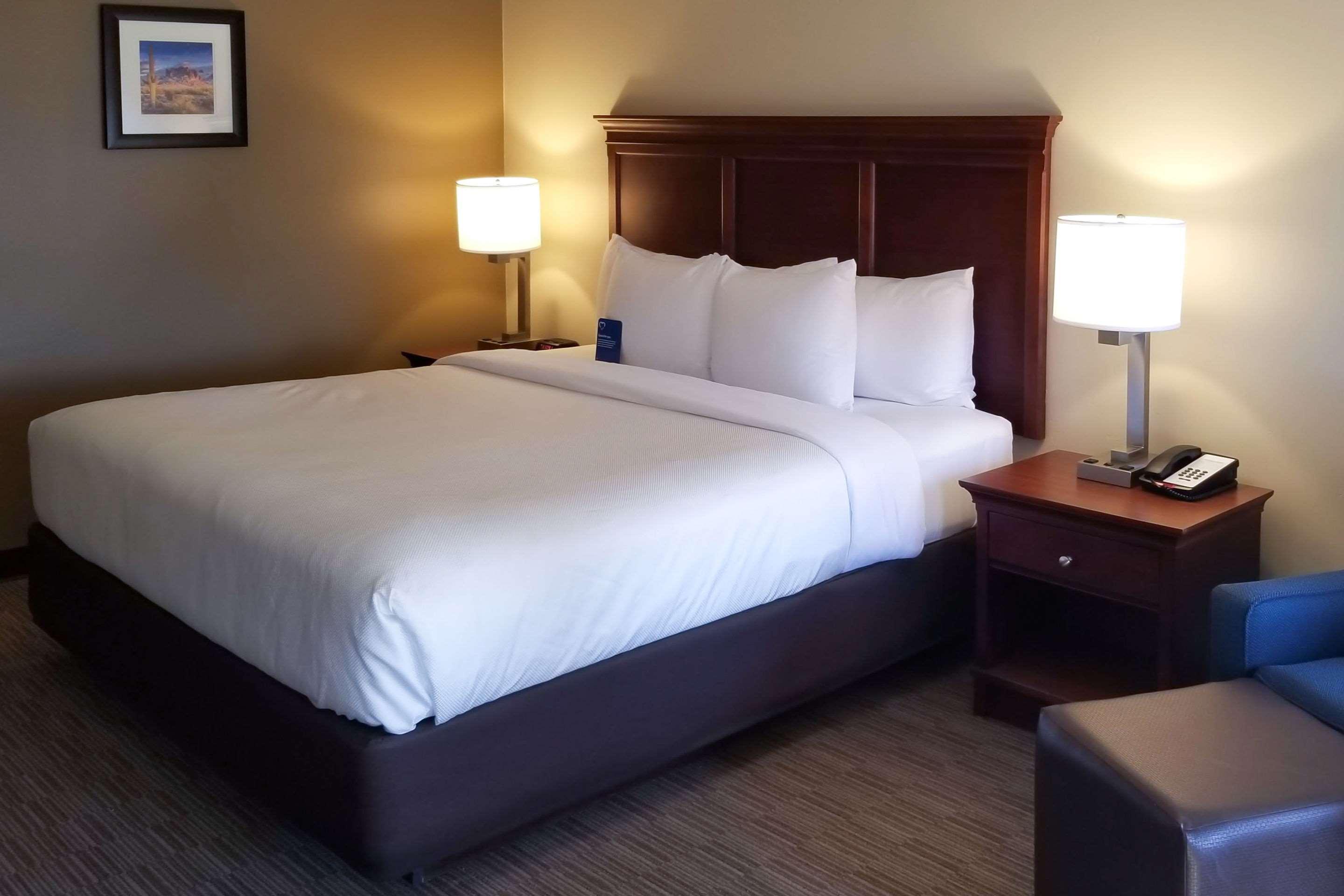 Comfort Inn & Suites Tempe Phoenix Sky Harbor Airport Εξωτερικό φωτογραφία