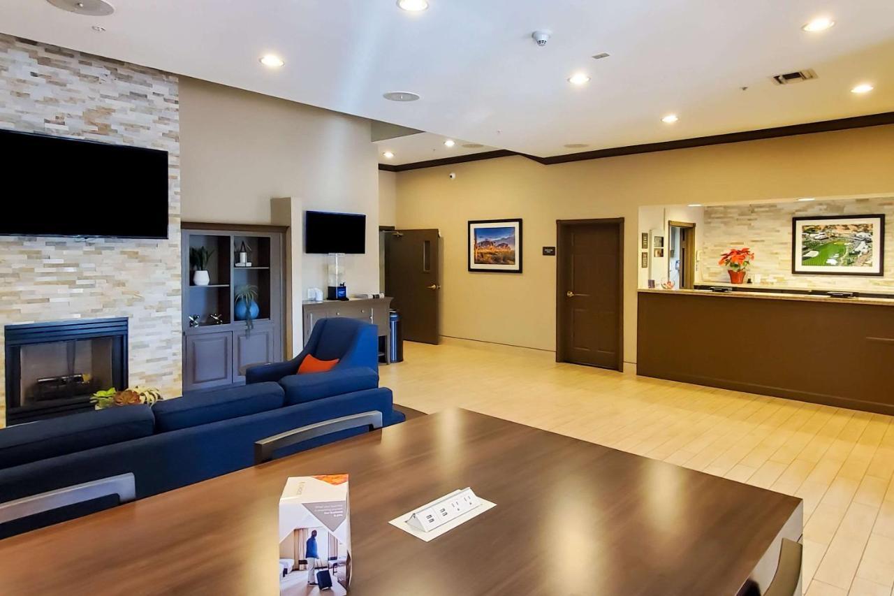 Comfort Inn & Suites Tempe Phoenix Sky Harbor Airport Εξωτερικό φωτογραφία